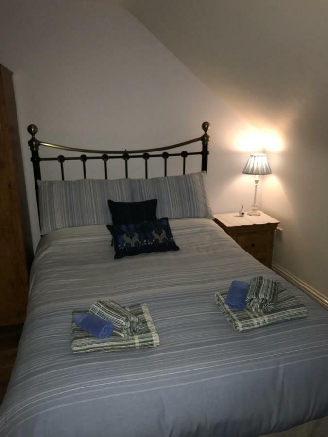 Leitrim Hill Bed And Breakfast Kilkeel Exterior photo